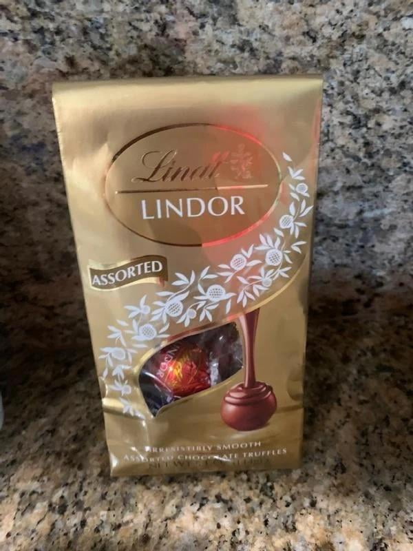 Lindt Lindor Chocolate Truffles, Assorted Flavors, Milk, Dark