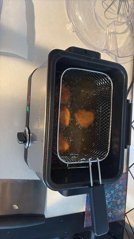Cuisinart Compact Deep Fryer with Electric Temperature Control