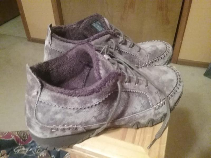 skechers lineage sneaker