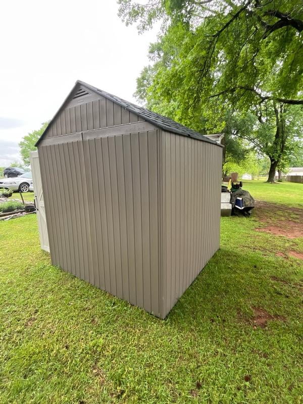 Customer reviews for Rubbermaid 165915 7 x 3-Foot Plastic Outdoor