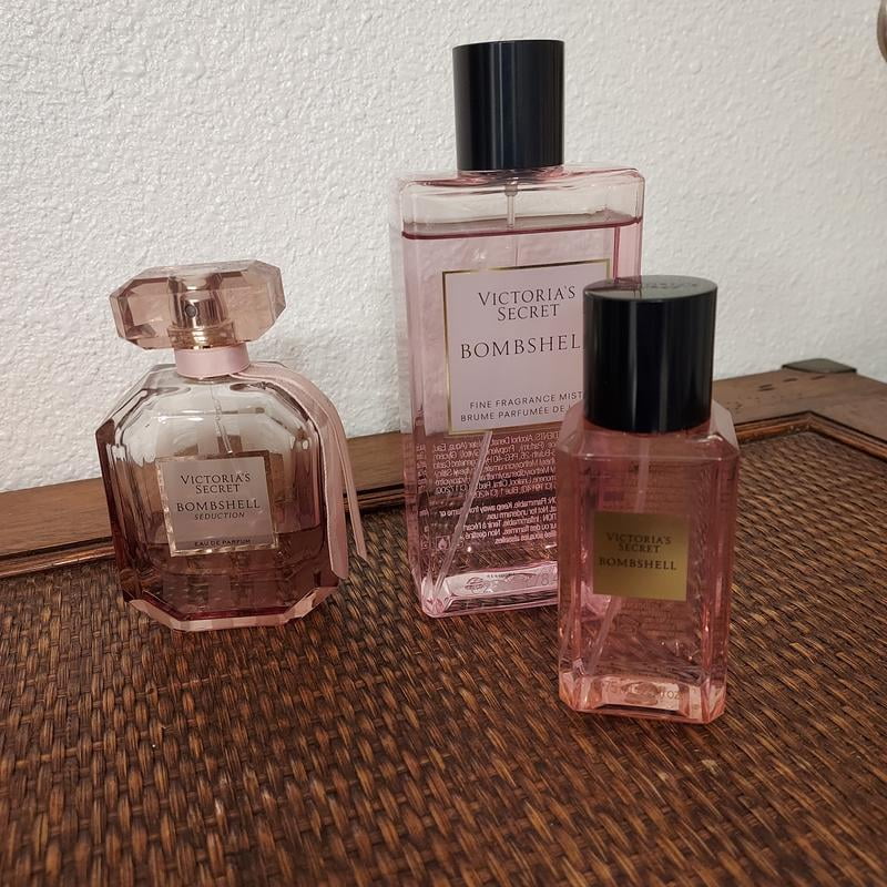 Victoria's Secret Bombshell Fragrance Mist, Purple Passion Fruit