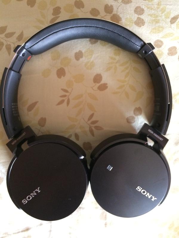 Refurbished Sony Mdr Xb650bt B Black Extra Bass Bluetooth Headphones Walmart Com Walmart Com