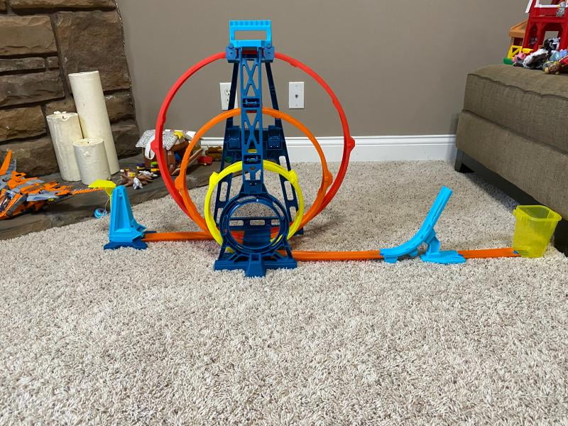 hot wheels triple loop