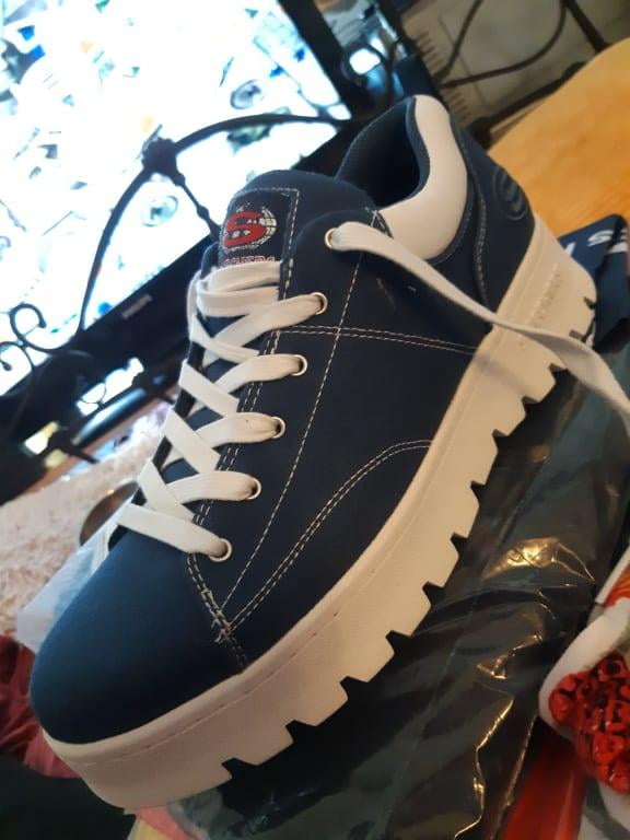 skechers street cleats luckier sneaker