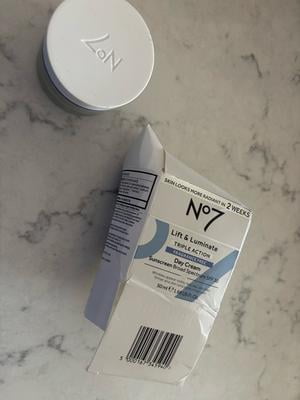 No7 Anti-Age, Moisturizing & Luminate Triple Action Day Cream, SPF