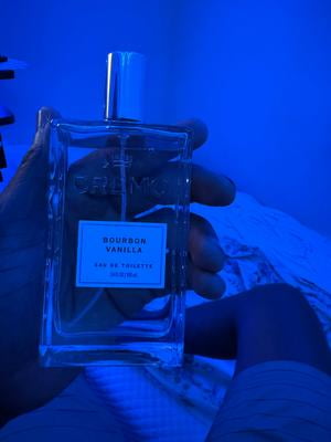 Cremo Men's Spray Cologne, Bourbon Vanilla, 3.4oz - Walmart.com Cremo Men's Spray Cologne, Bourbon Vanilla, 3.4oz - Walmart.com
