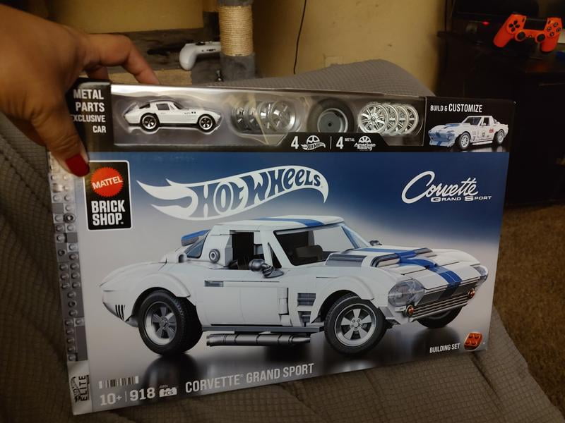 Mattel Brick Shop Hot Wheels Corvette Grand Sport Building Toy Kit