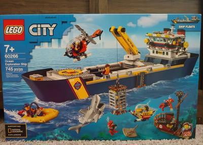 LEGO City Ocean Exploration Ship 60266, Toy Exploration Vessel, Mini  Helicopter, Submarine, Shipwreck with Treasure, Lifeboat, Stingray, Shark,  Plus 8