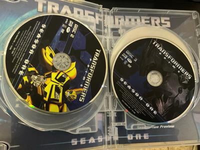 Transformers Prime: The Complete First Season - Walmart.com