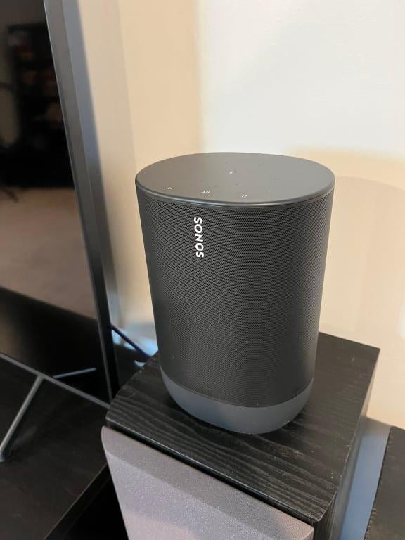 新品未使用　Sonos Move ブラック Sonos Move Outdoor Home Entertainment System - Wireless
