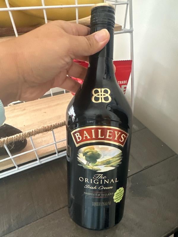 Baileys Irish Cream, Irish Cream Liqueur, 1.75 L Bottle, 17% ABV