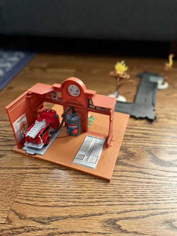 Disney - カーズ RED&#39;S FIRE STATION プレイセット カーズオンザロード Mattel Disney Pixar Cars on the Road 2022/23 Red's Fire