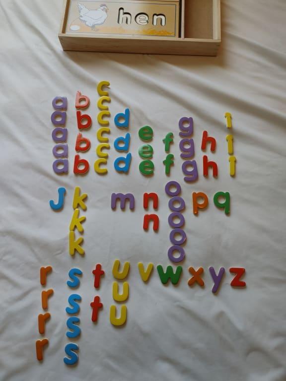melissa & doug see & spell skill builder