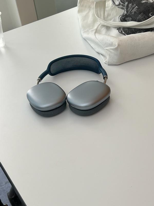 AirPods Max Silver | Employee communication headphones - Walmart