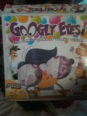 Googly Eyes Game Family Drawing Game with Crazy Vision-Altering Glasses 7+  NEW