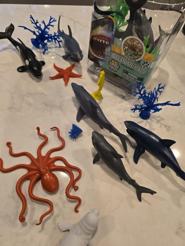 Zoo Troop Ocean Life Adventure Bucket – 40-Piece Sea Creature Play