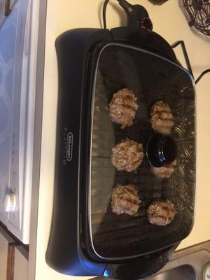 Delonghi BG24 Perfecto Indoor Grill  Indoor grill, Grilling, Indoor  electric grill