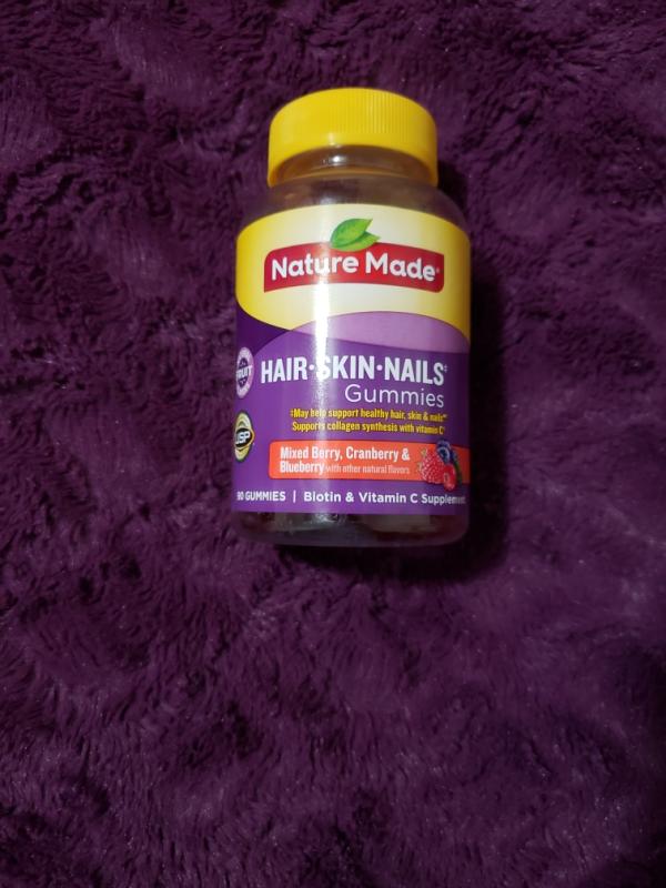 Nature Made Hair Skin Nails 2500 Mcg Gummies 150 Count Value Size For Supporting Healthy Hair Skin And Nails Walmart Com Walmart Com