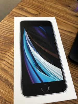 Restored Apple iPhone SE (2nd Generation) - Carrier Unlocked Restored Apple iPhone SE (2nd Generation) - Carrier Unlocked