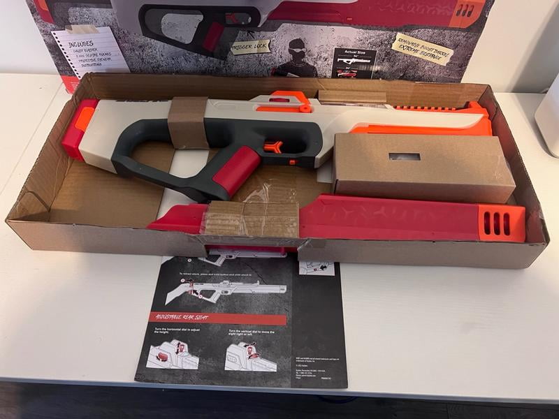 Nerf Pro Gelfire Mythic Blaster Automatique Complet et 10 000 Ronds Gelfire, trémie Ronde 800, Batterie Rechargeable, Lunettes, à partir de 14 Ans, F7267