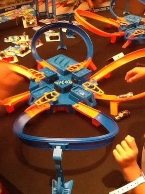 hot wheels criss cross crash track set walmart