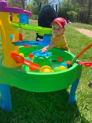 step2 busy ball water table with a scoop and ten balls included