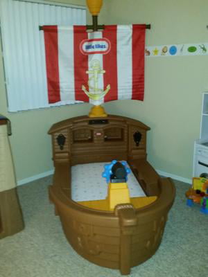 kids pirate bed