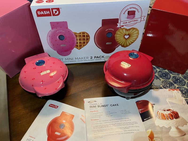 Dash Heart Treat Maker Set of 2, Mini Heart Bundt Cake Maker