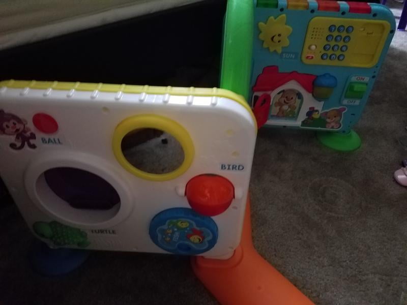 fisher price laugh and learn crawl around learning center