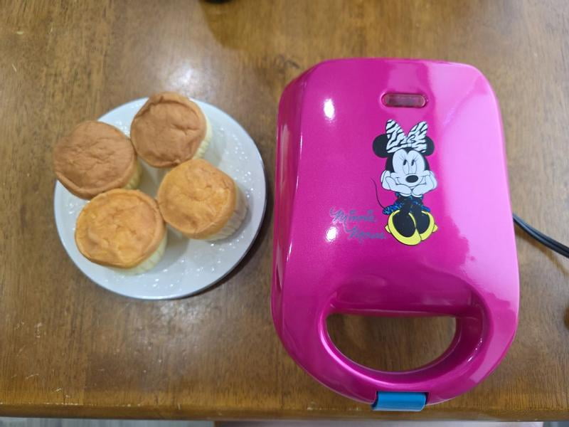 Disney Mini Cupcake Maker for Kids, Minnie Mouse, Pink with ...