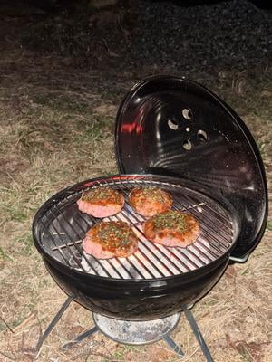 Weber Smokey Joe Charcoal Grill, 14 Inch Portable Charcoal Grill