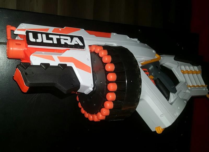 NERF Ultra One Motorized Blaster, 25-Dart Drum ( Exclusive)