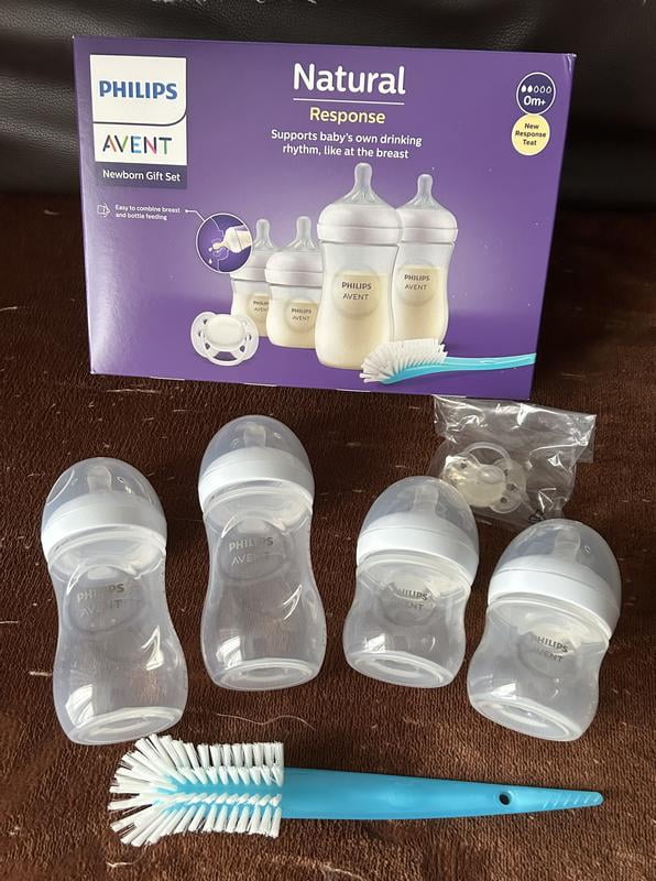 Philips Avent Natural Baby Bottle Newborn Baby Gift Set, SCD838/02