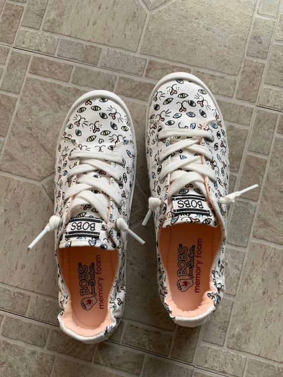 skechers painter paws