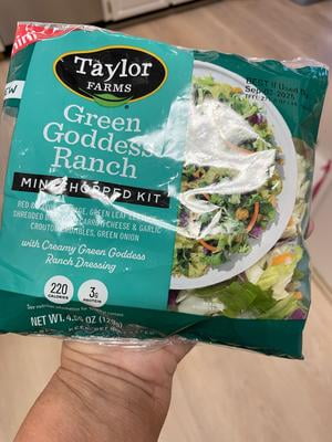 Customer reviews for Taylor Farms Green Goddess Ranch Mini Salad Kit, 4.55  oz Bag, Fresh | Walmart.com