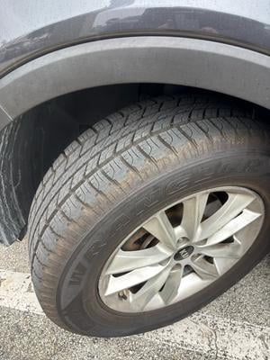 Goodyear Wrangler HP All-Weather 235/65R17 104V Performance Tire 