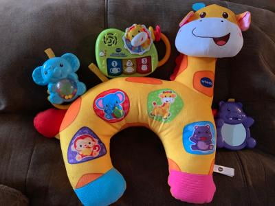 vtech baby tummy time discovery pillow