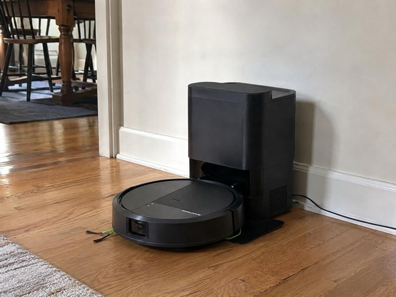iRobot Roomba 1110 Combo Robot Vacuum & Mop with AutoEmpty Dock
