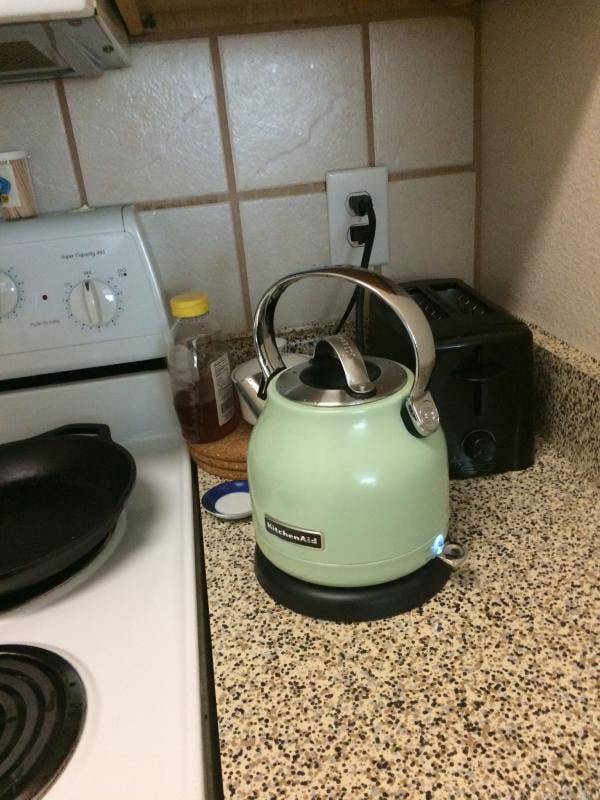 kitchenaid electric kettle pistachio