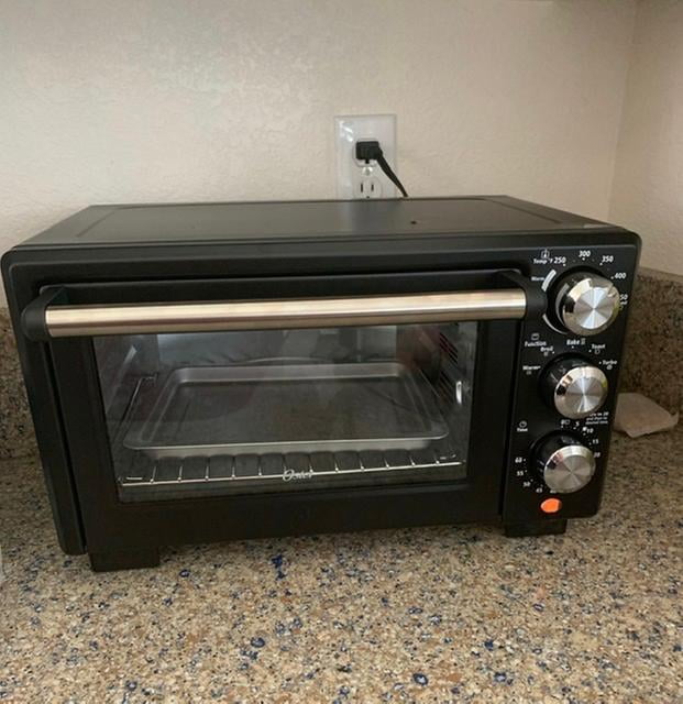 Oster Countertop Convection and 4-Slice Toaster Oven – Matte Black