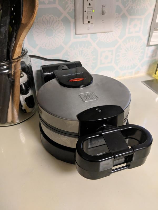 toastmaster low profile stainless steel flip waffle maker