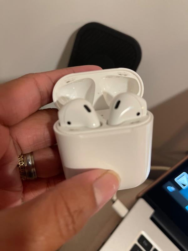 Apple AirPods (2nd generation) Wireless Earbuds | Certified