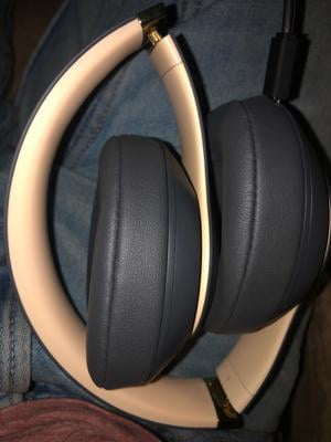 Beats Studio3 Wireless Noise Cancelling On-Ear Headphones - Apple