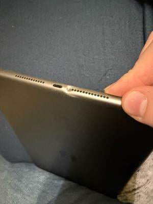 Customer reviews for Restored 2020 Apple iPad Wi Fi 128 GB Space