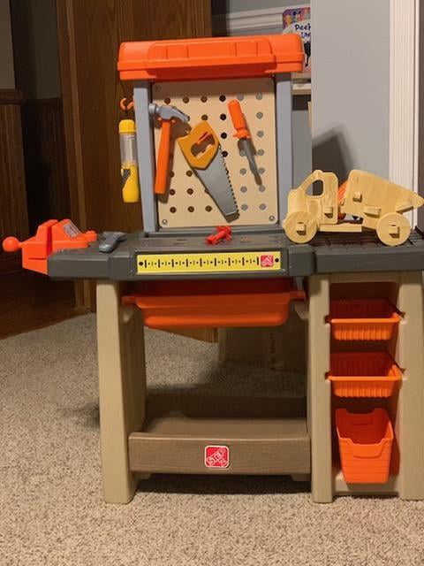 step2 handyman workbench