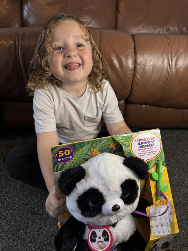 Little Live Pets My Baby Panda ChuChu, Mascota Interactiva De 30 Cm Con Más De 50 Sonidos, Reacciona A Las Cosquillas, Agita Los Pies, Hace Popó En Su Orinal, Incluye Accesorio De Bambú