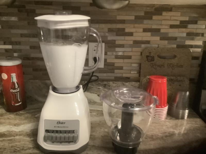 Oster Classic 2-in-1 Kitchen System Blender Food Processor, 700W