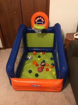little tikes hoop it up play center