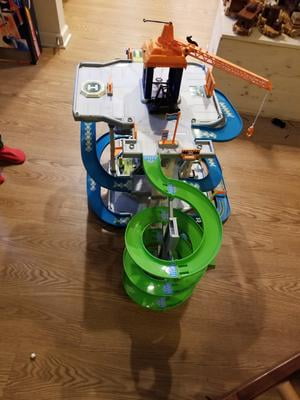 hot wheels ultimate dino city garage