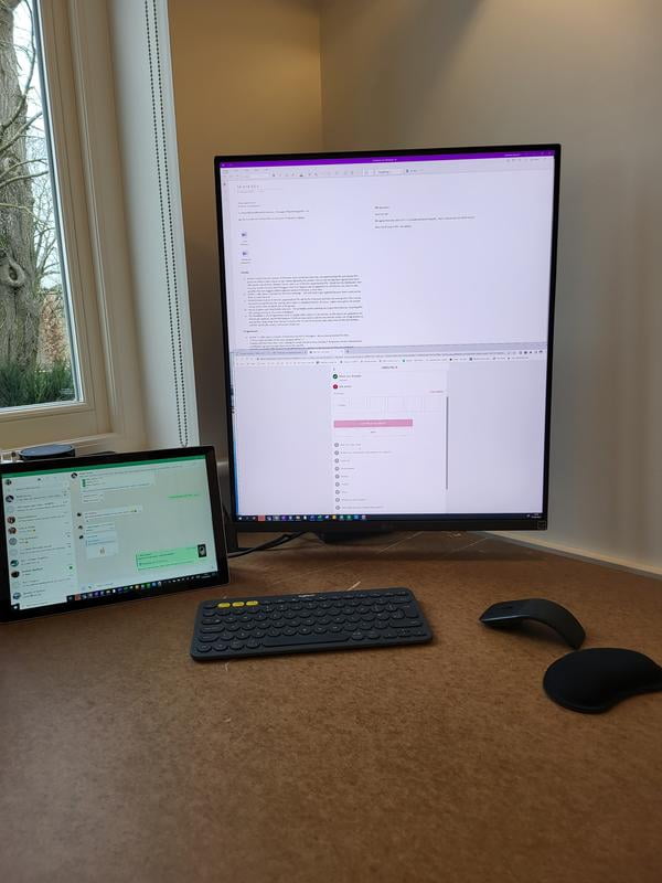 LG 28